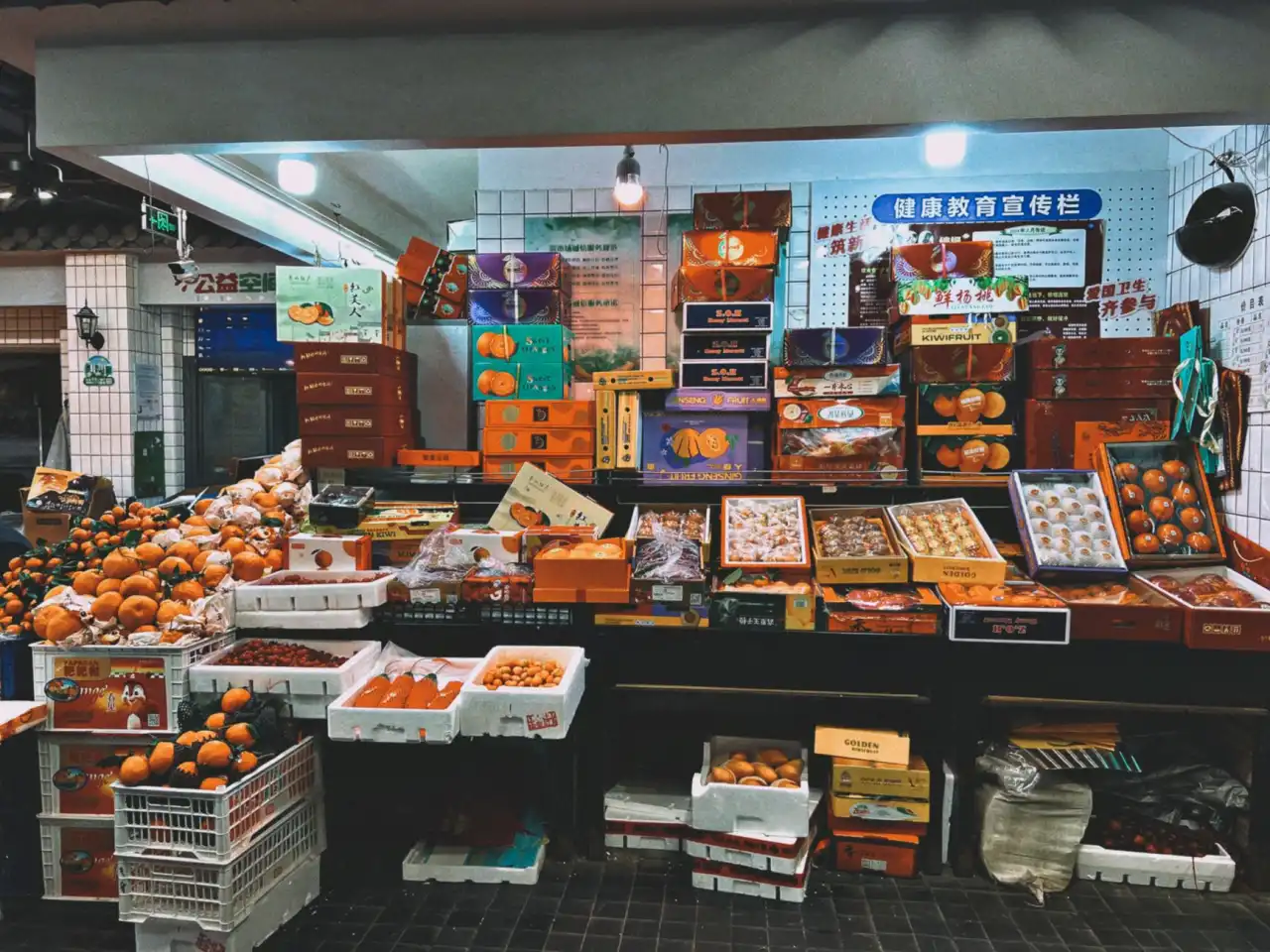 云南欣潼花卉鲜切花产品规格与参数对照解析